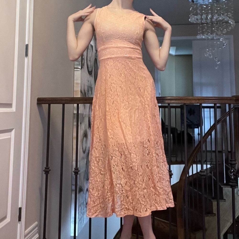 PEACH Summer Dress - Picture 2 of 2